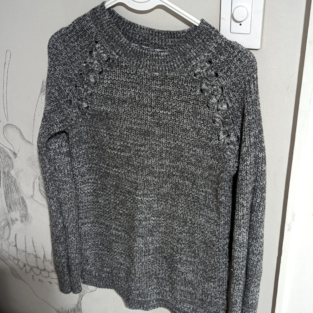 Long sleeve sweater